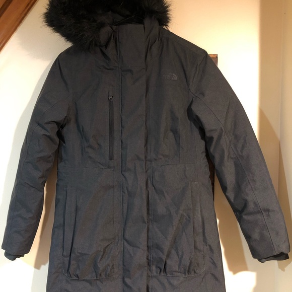NWOT The North Face Downtown Puffer Parka Women’s Size XS Gray Goose Down